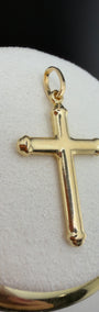 Rounded Cross Pendant 18k.