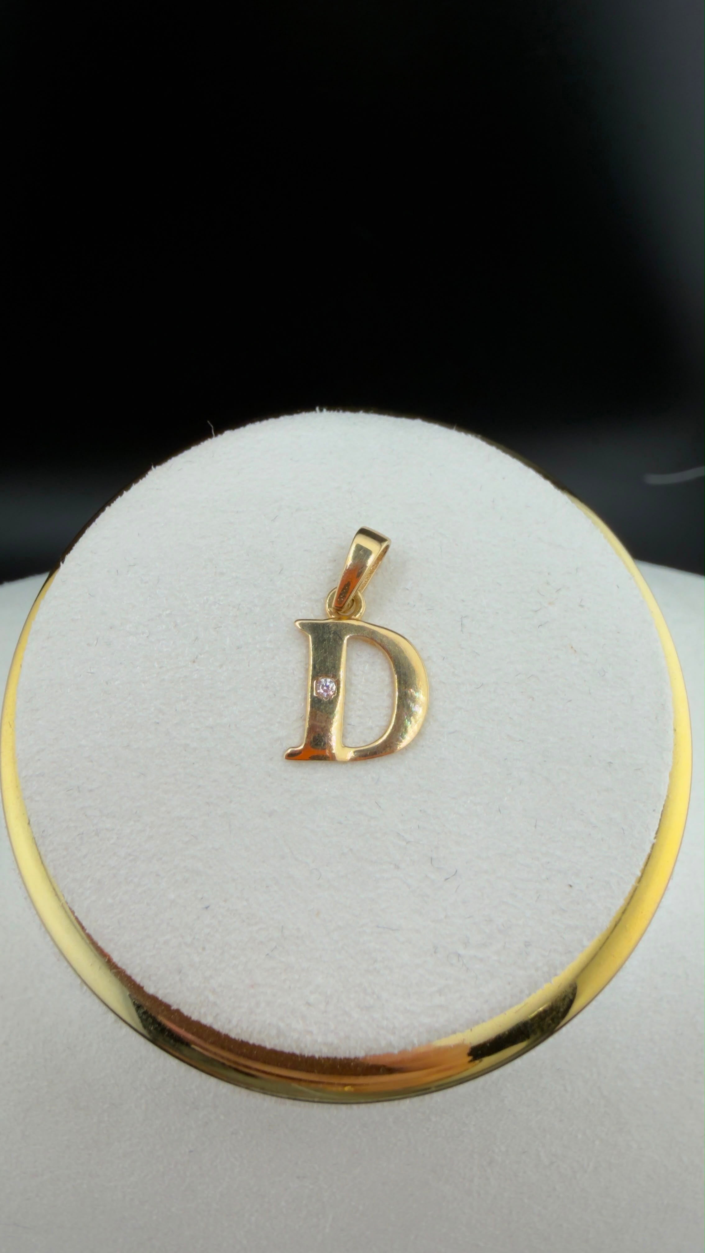 Gold D Initial Pendant 18k.