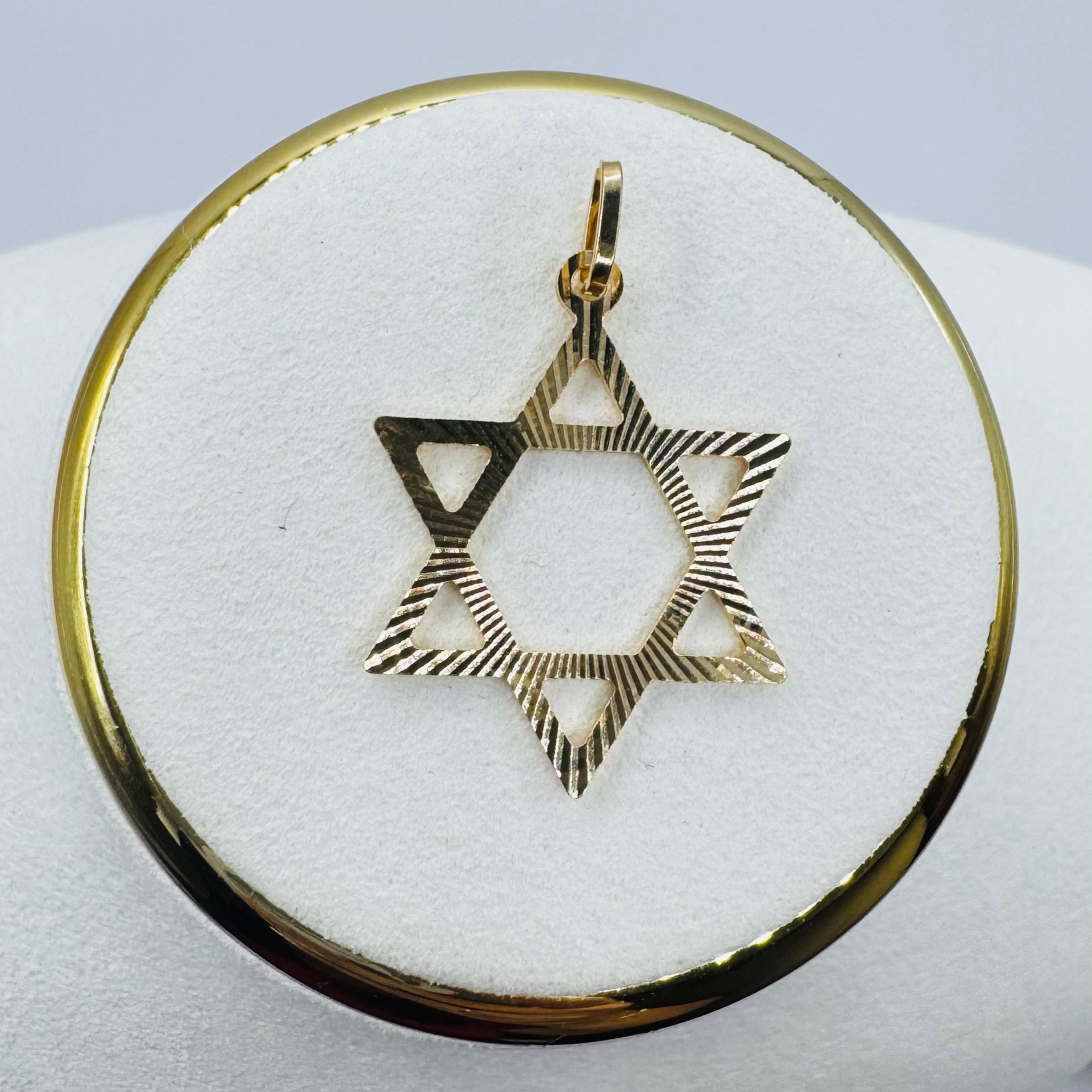6-Pointed Golden Star Pendant 18k