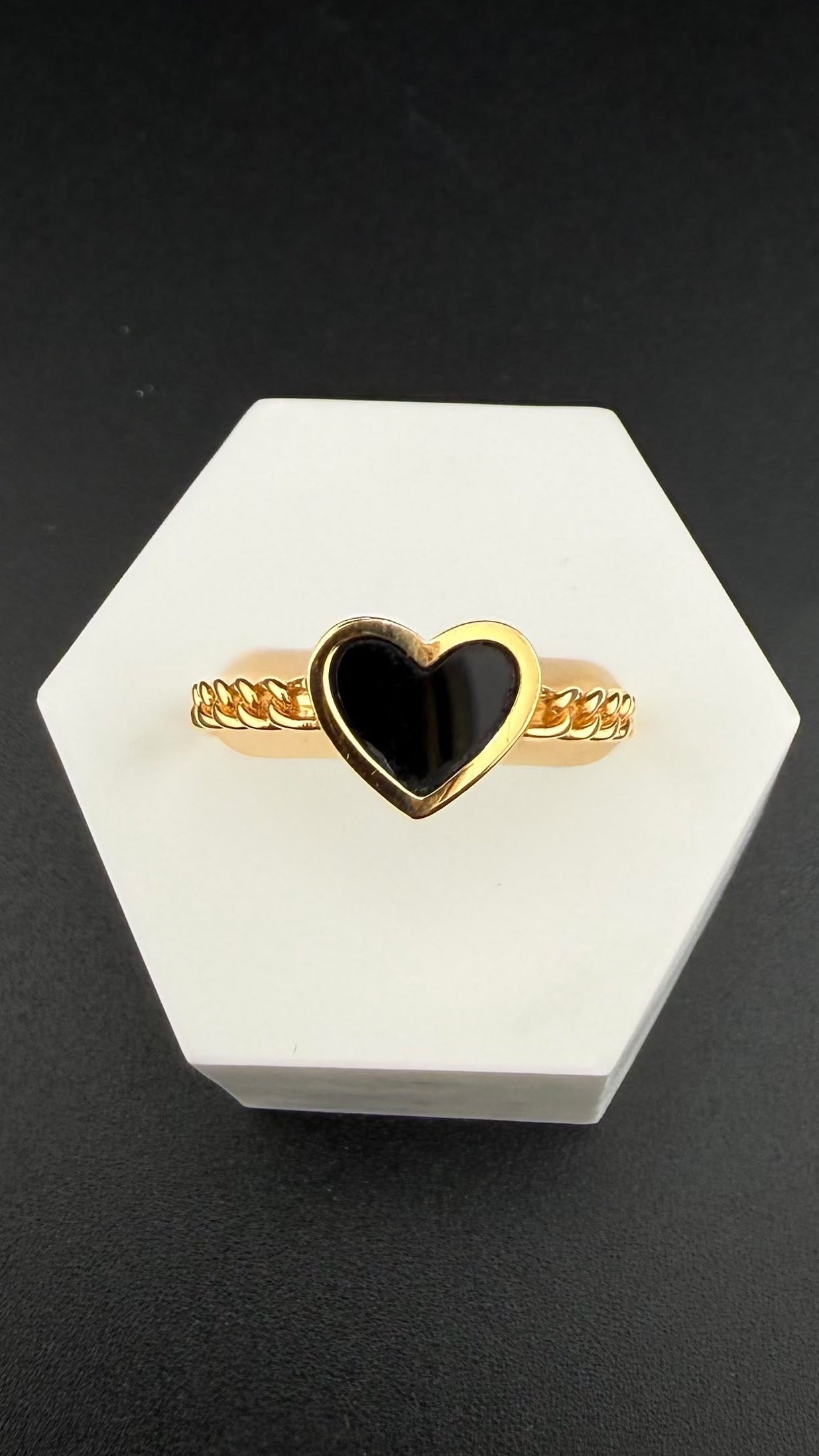 Black Heart Ring 18k, #6,7,8,9.