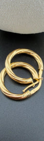 Spiral Hoop 18k.