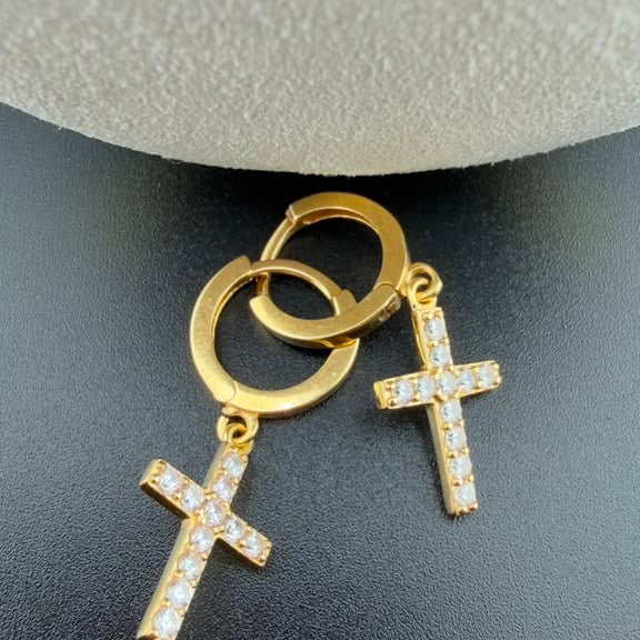 Cross-Shaped Hoop 18k.