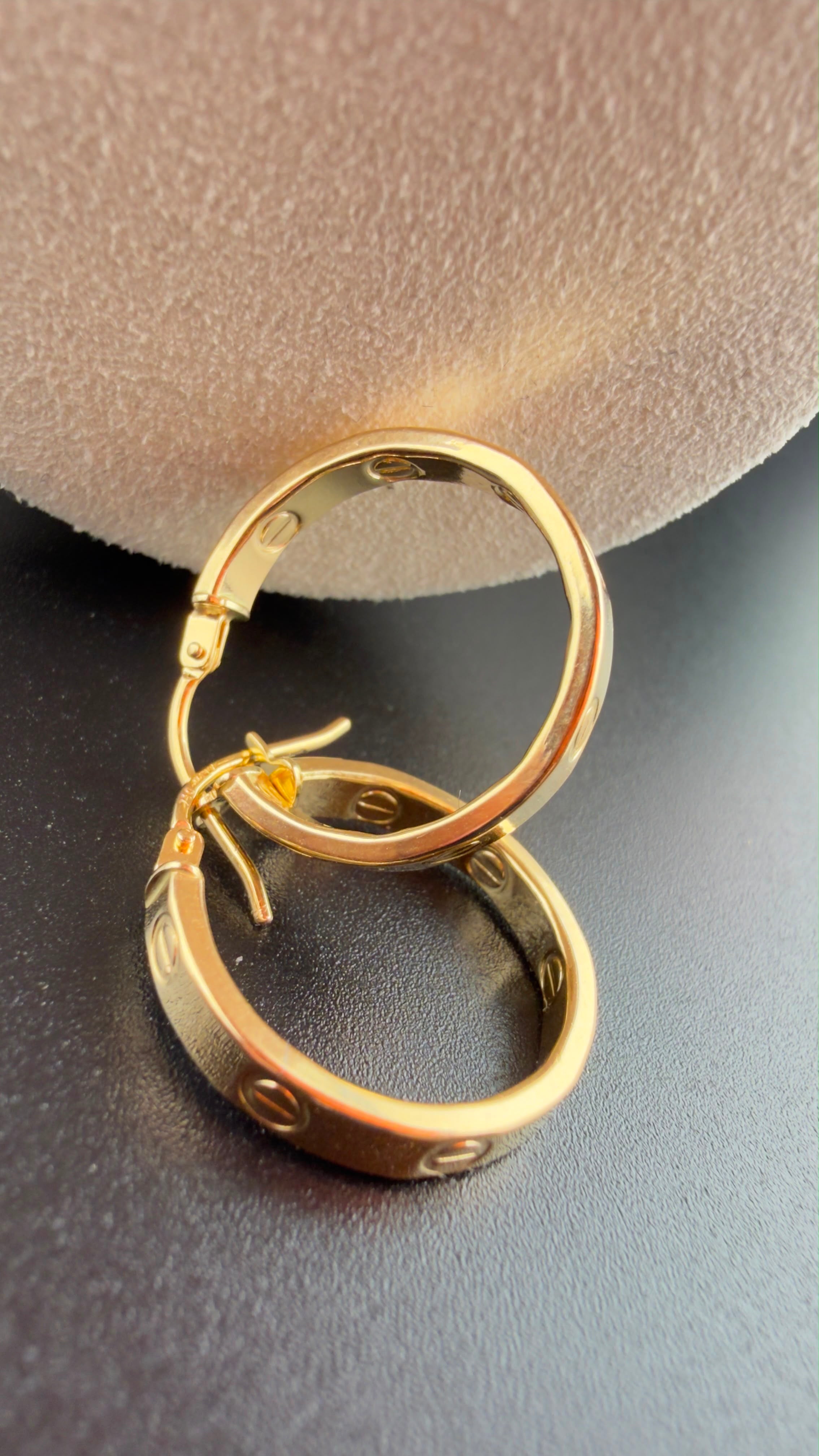 Double-C Hoop 18k.