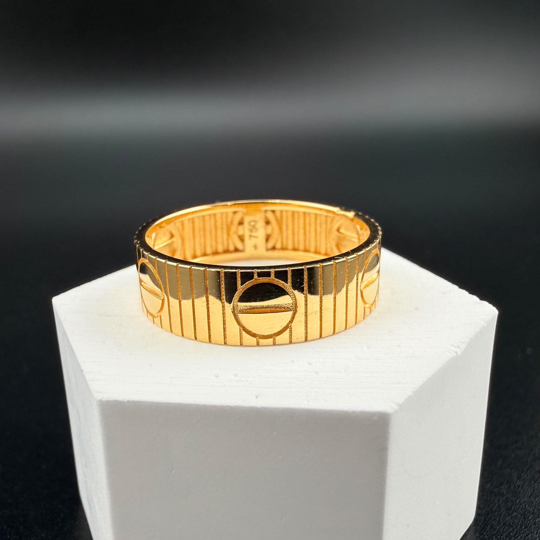 Double-C Ring 18k, #7