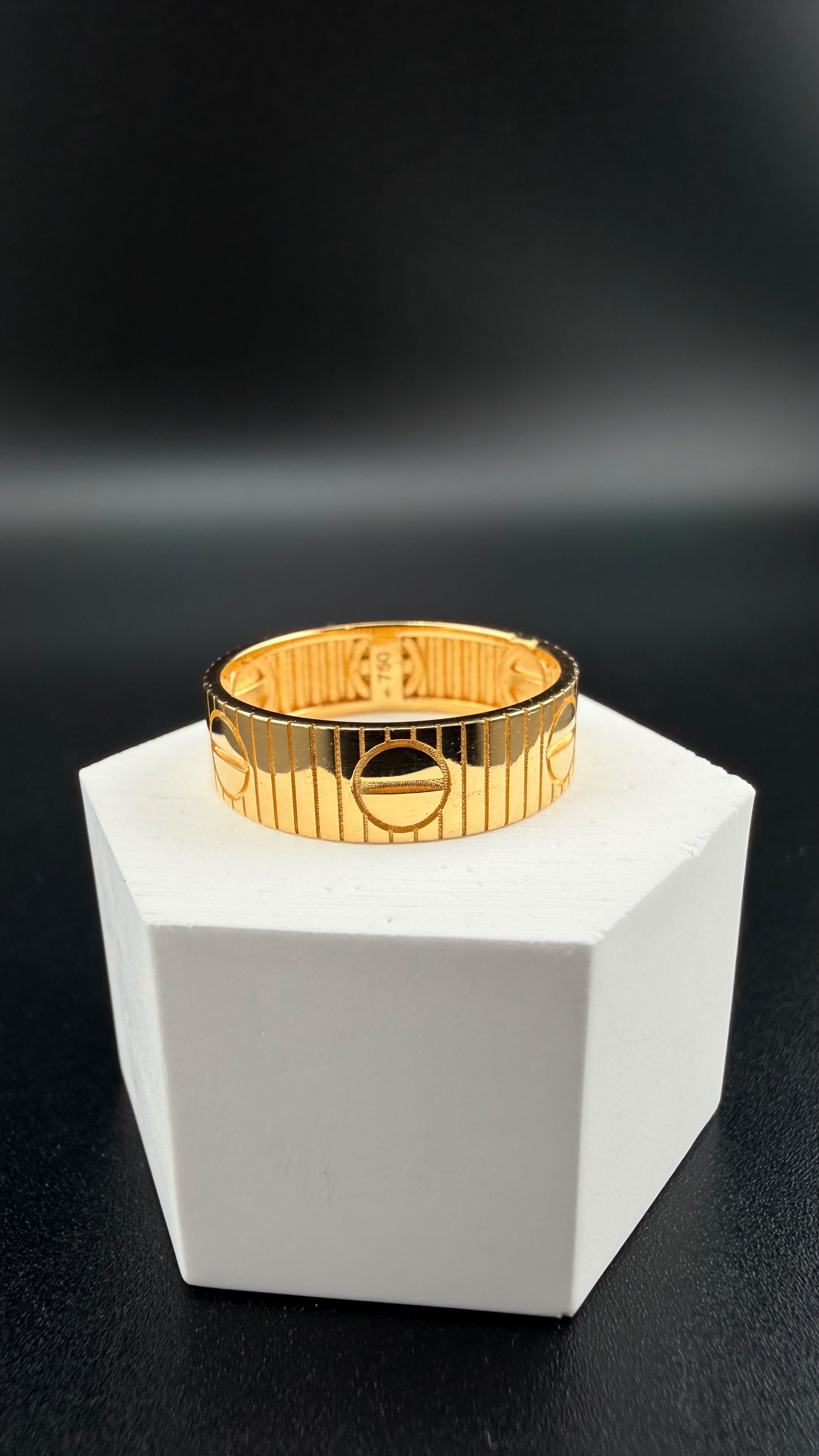 Double-C Ring 18k, #7