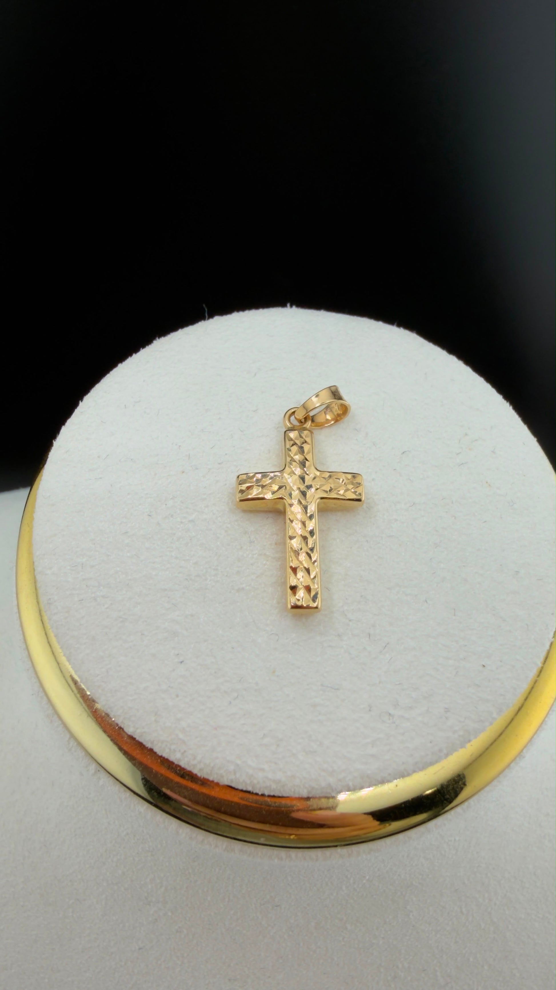 Gold Flash Cross Pendant 18k.