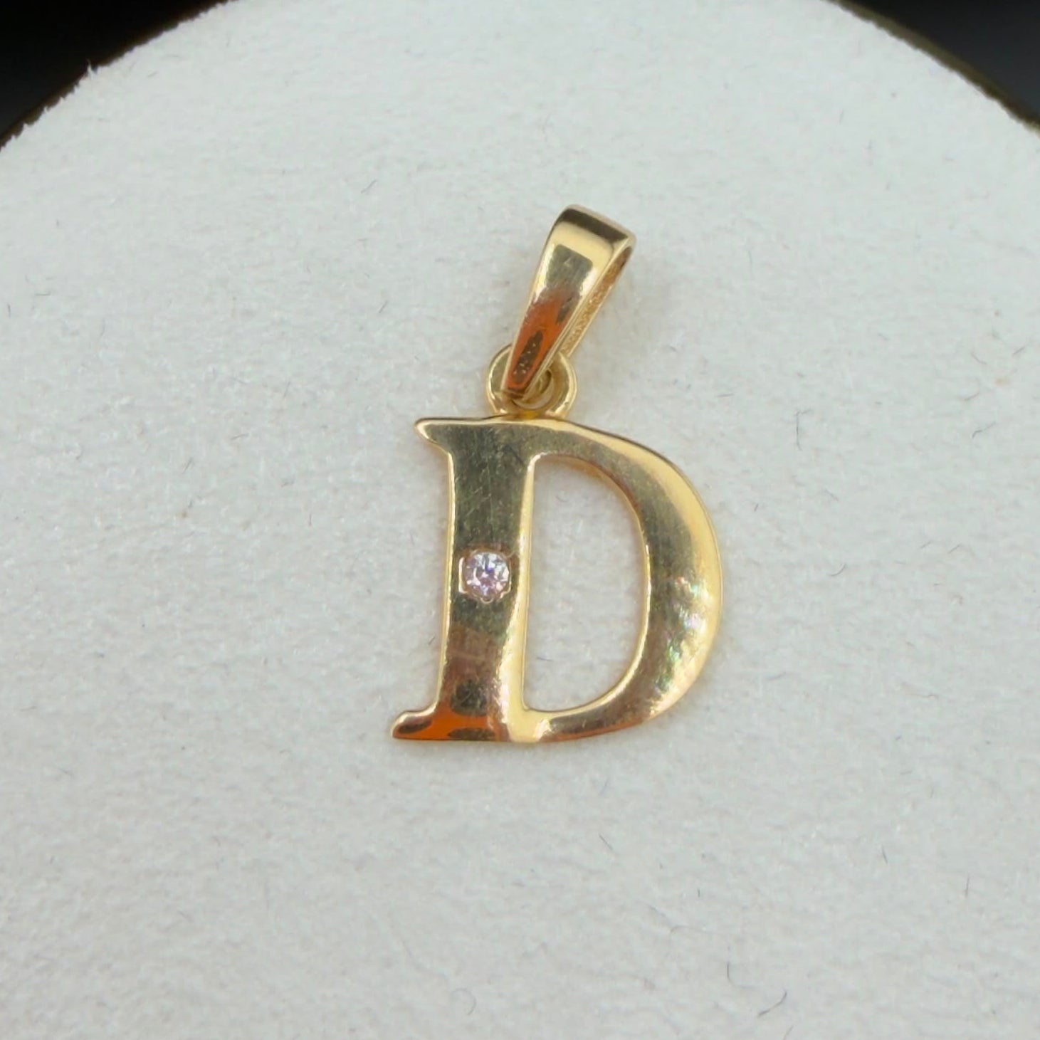 Gold D Initial Pendant 18k.