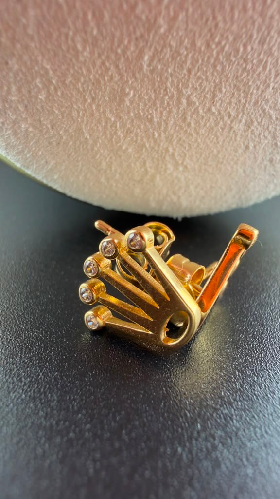 Double-R Earring 18k.
