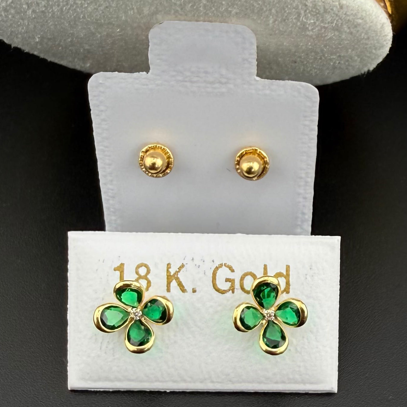Green Clover Hoop 18k.