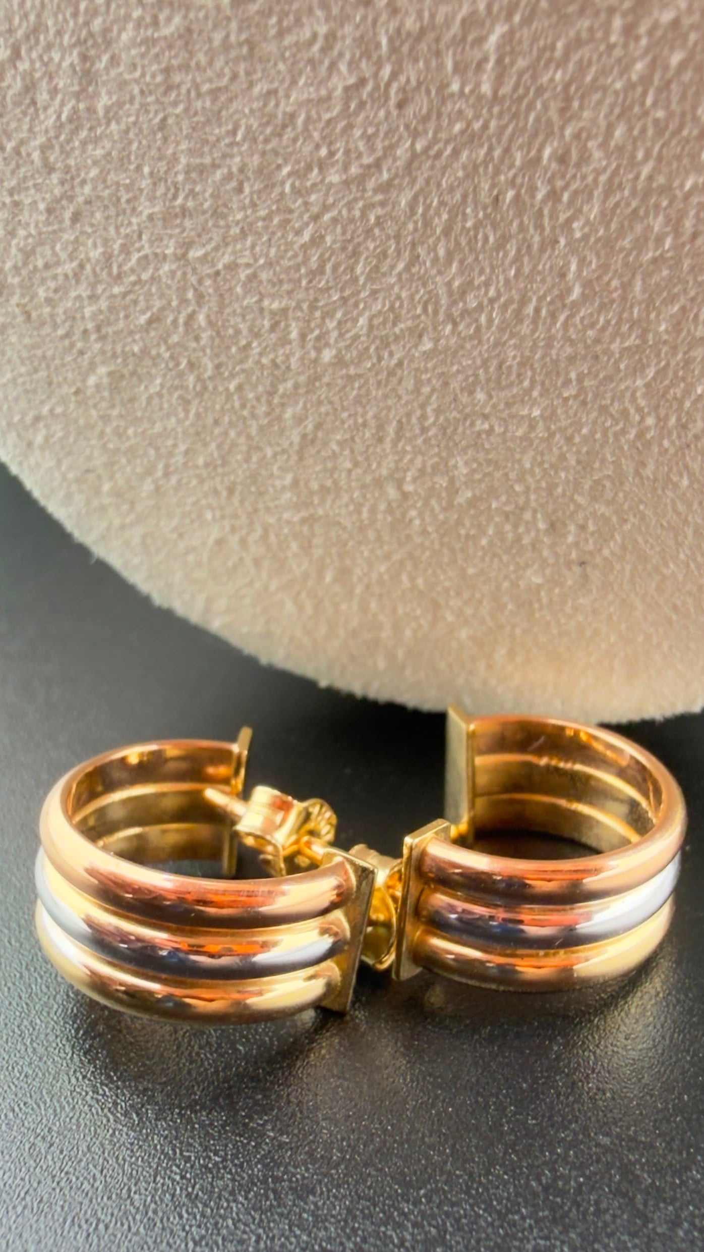 Classic three colors Earrings 18k.