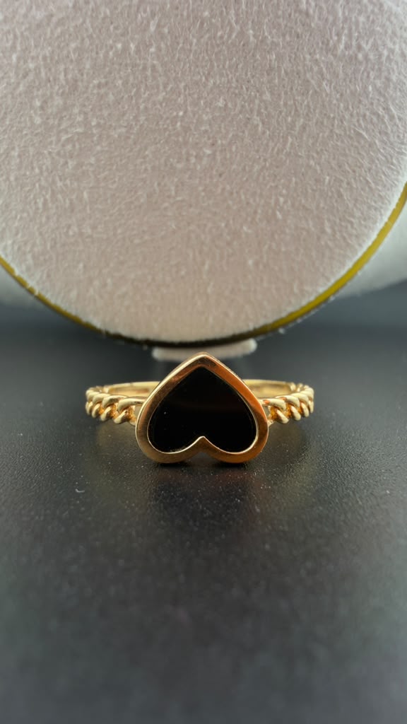 Black Heart Ring 18k, #6,7,8,9.