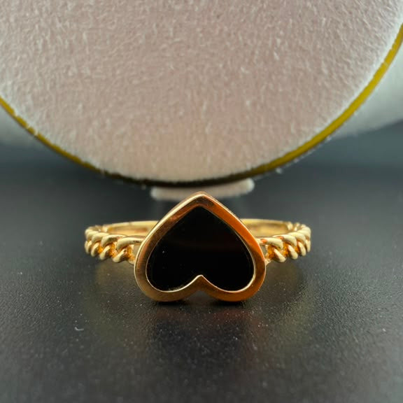 Black Heart Ring 18k, #6,7,8,9.