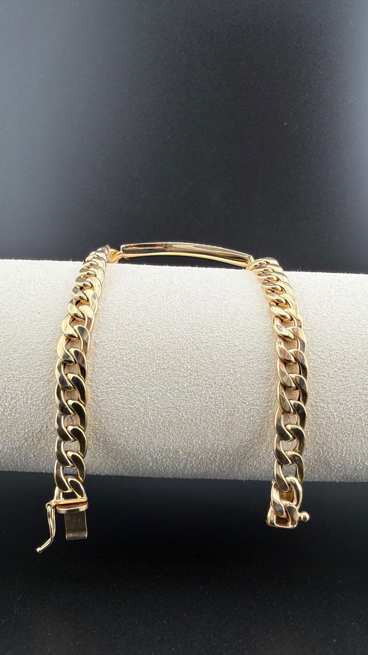 Cubalink Plate Bracelet 18k,21cm.
