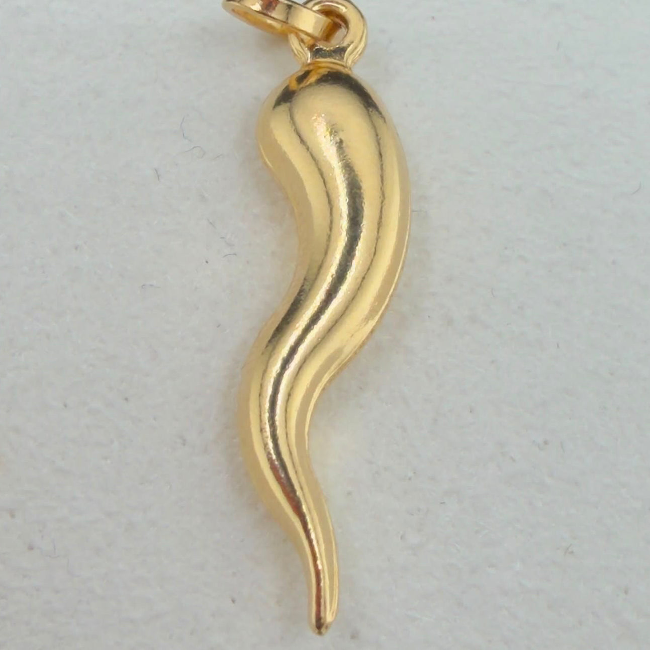 Cornicello Gold Pendant 18k.