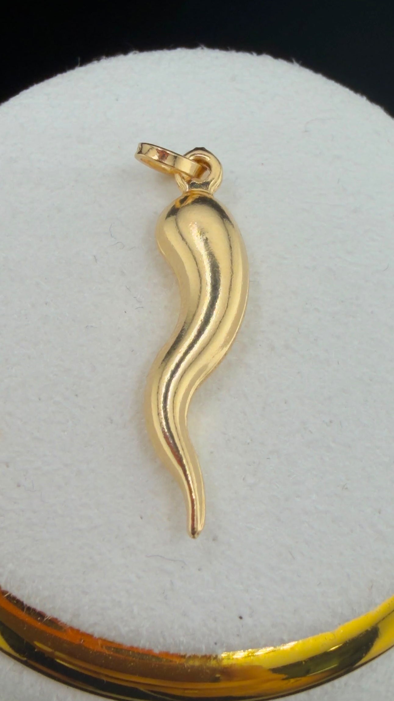 Cornicello Gold Pendant 18k.