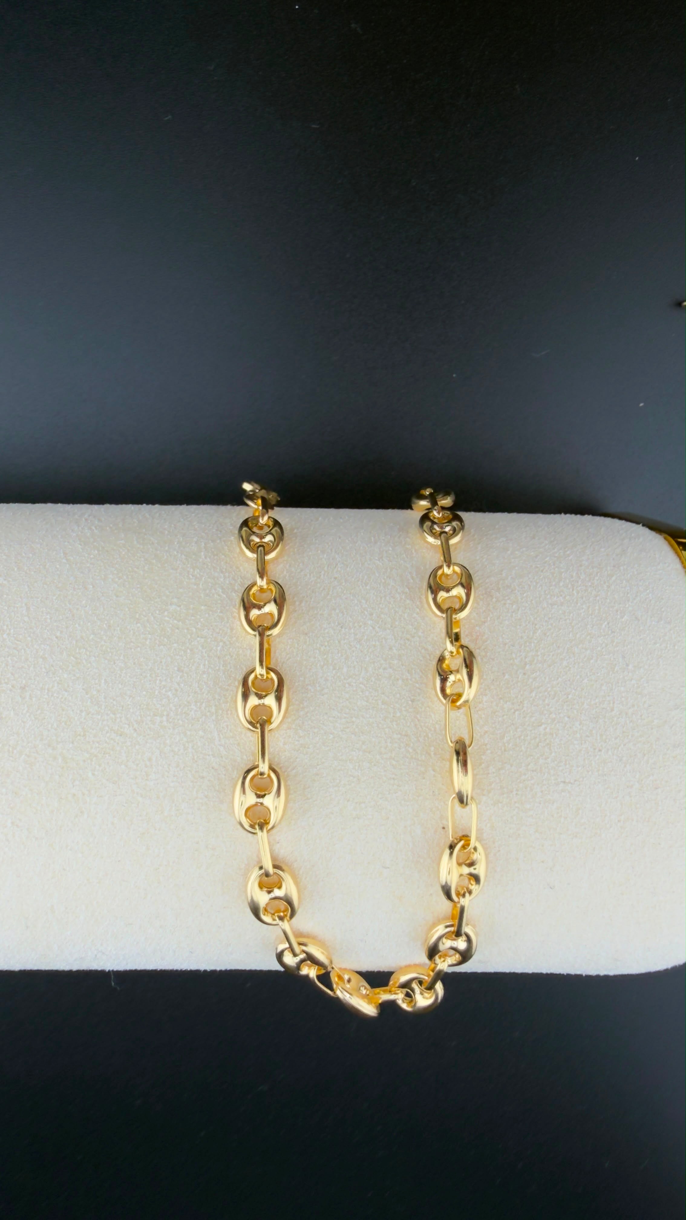 Double-G Bracelet 18k, 21cm.
