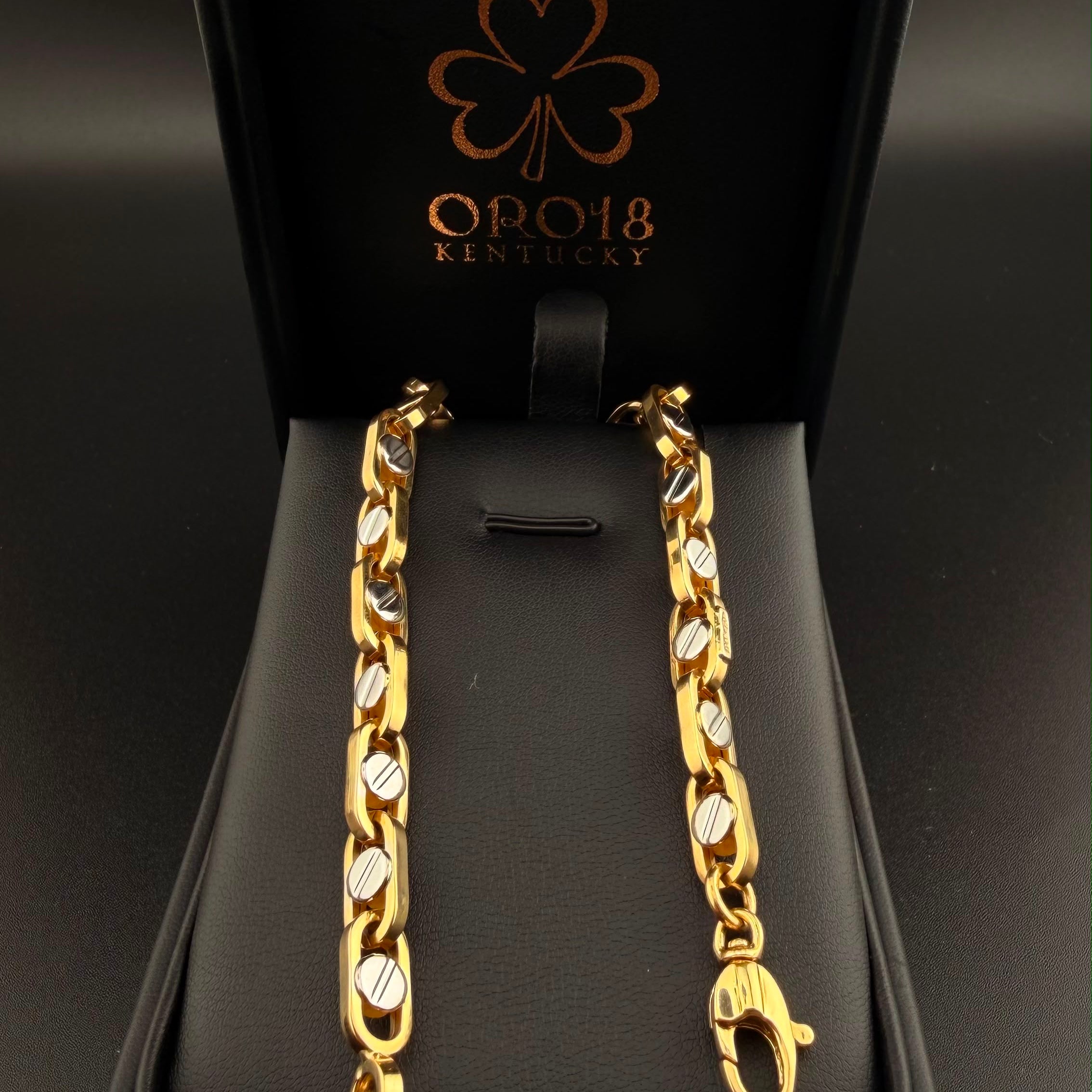Double-C Bracelet 18k,21cm.