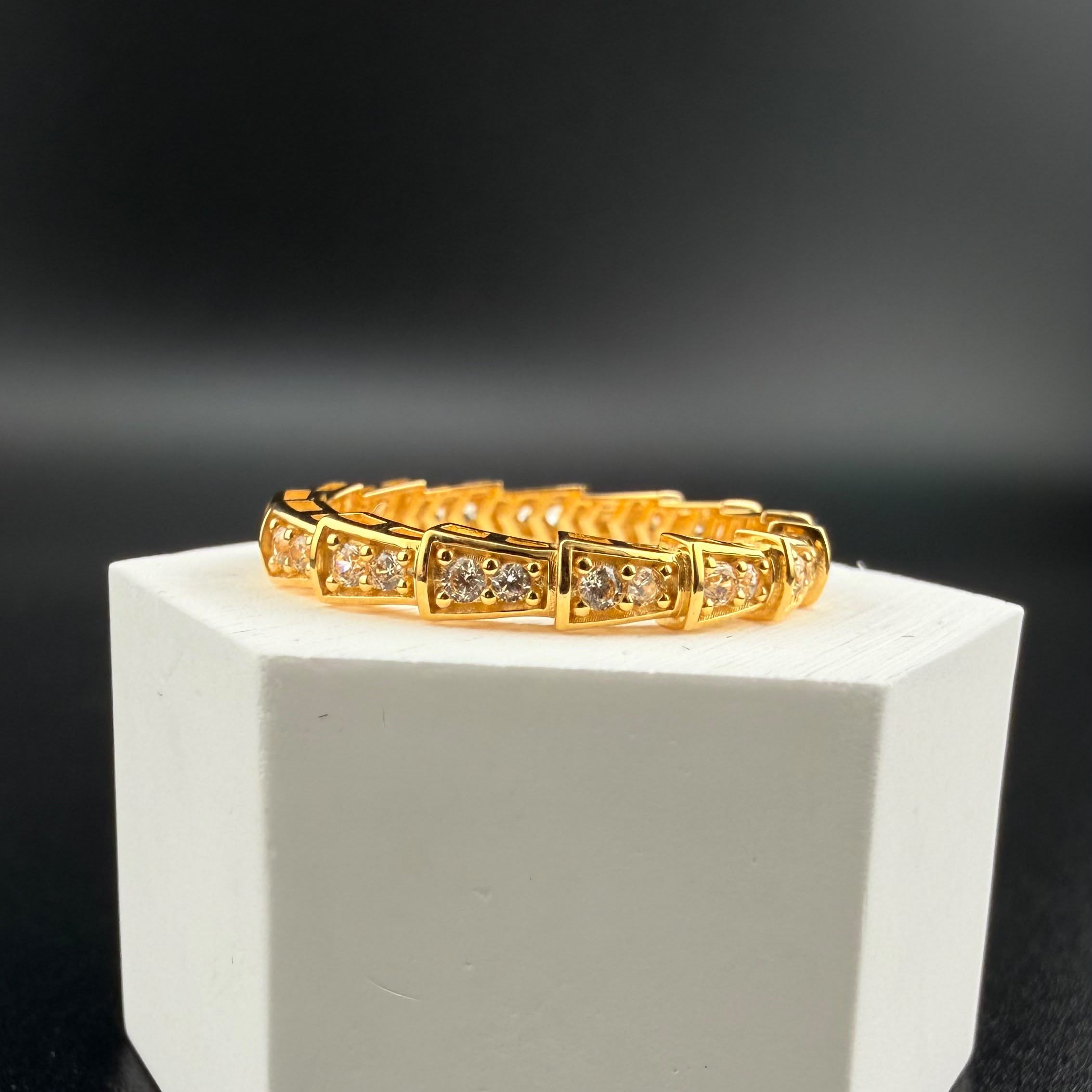 Double-B Ring 18k, #7/5.
