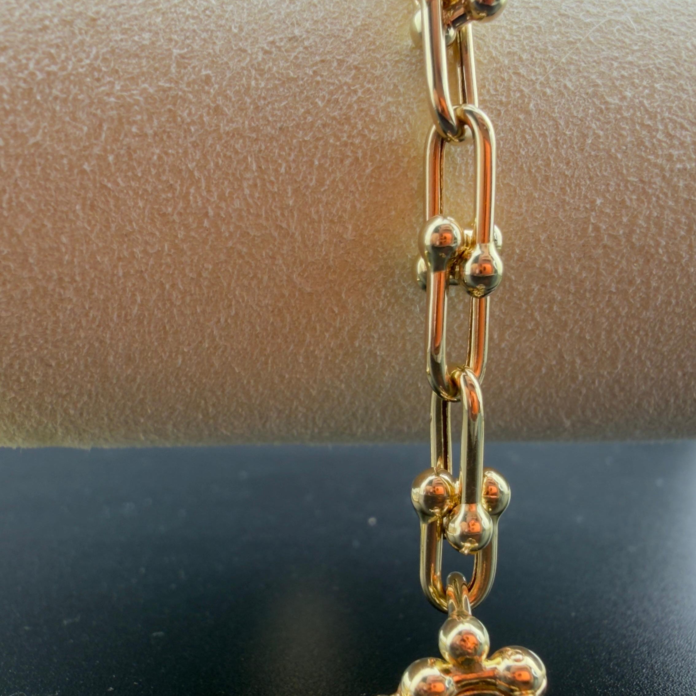 Double- T Bracelet 18k, 18cm.
