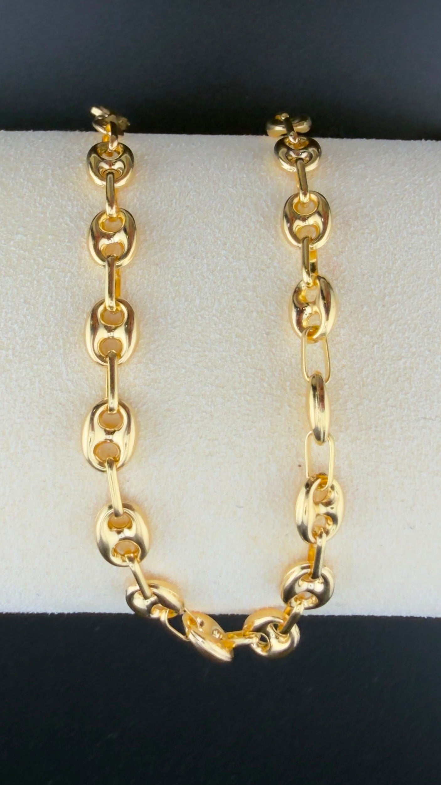 Double-G Bracelet 18k, 21cm.