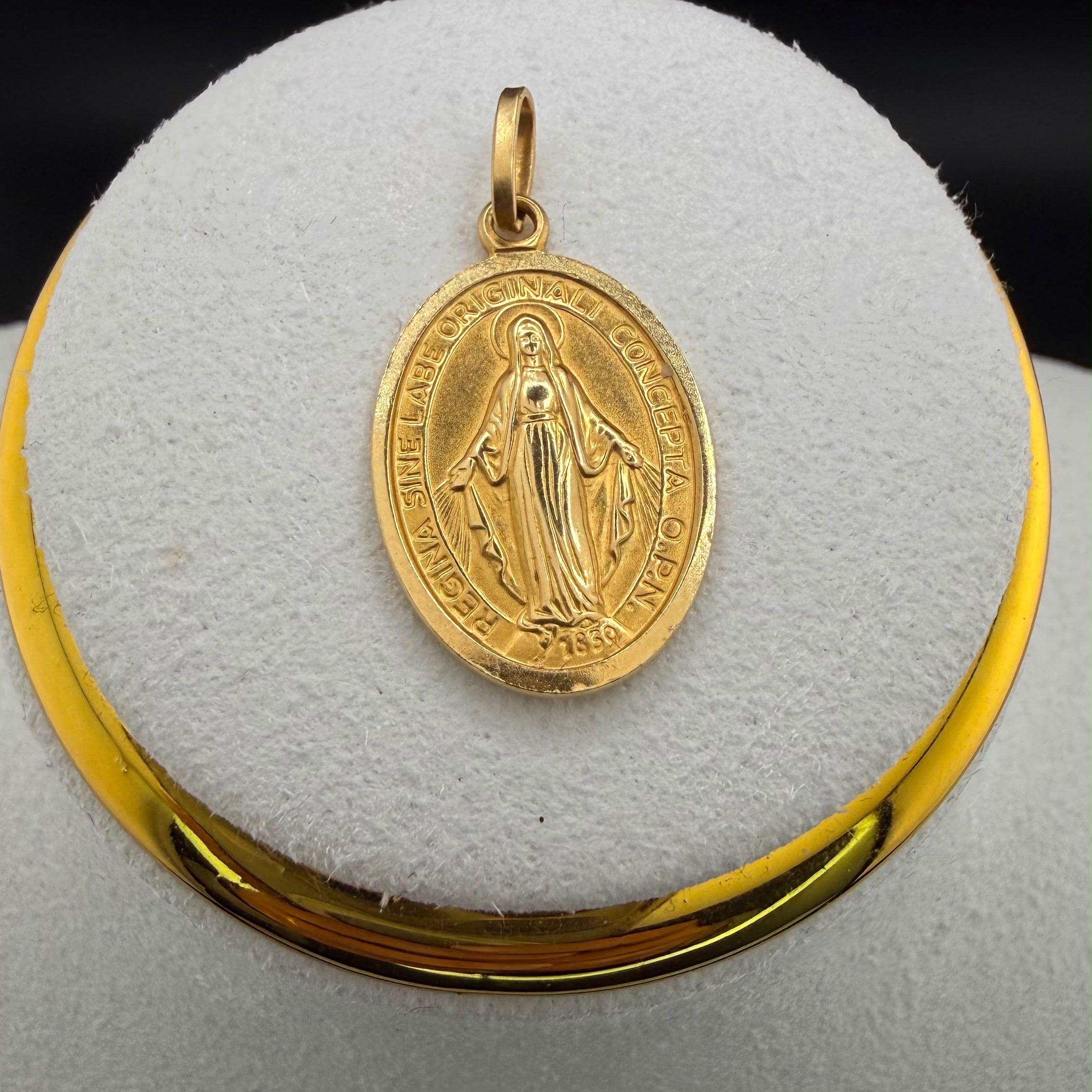 Medal Milagrosa Pendant 18k.