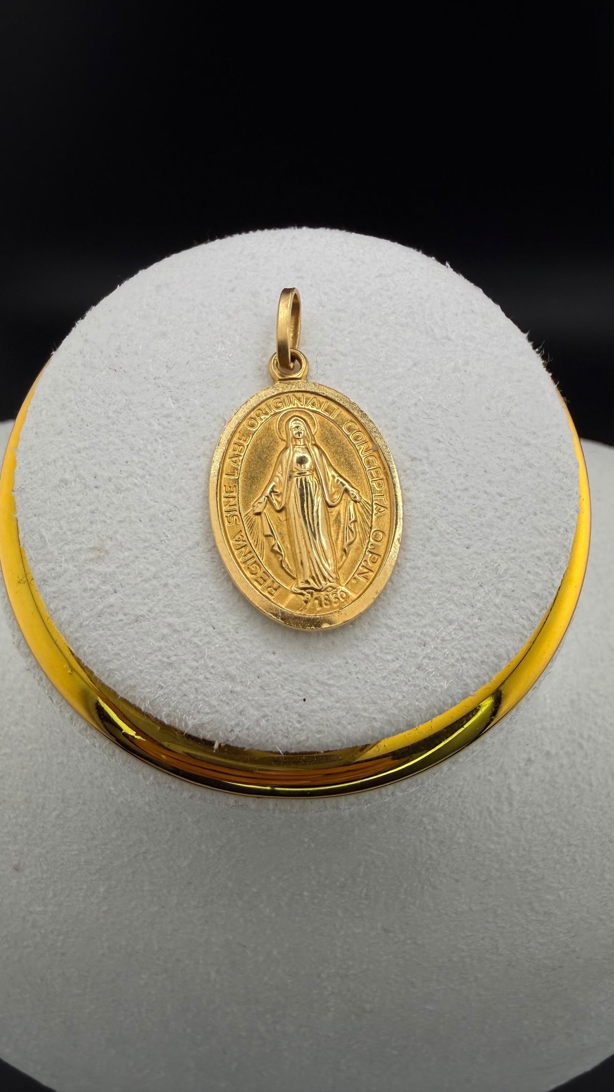 Medal Milagrosa Pendant 18k.