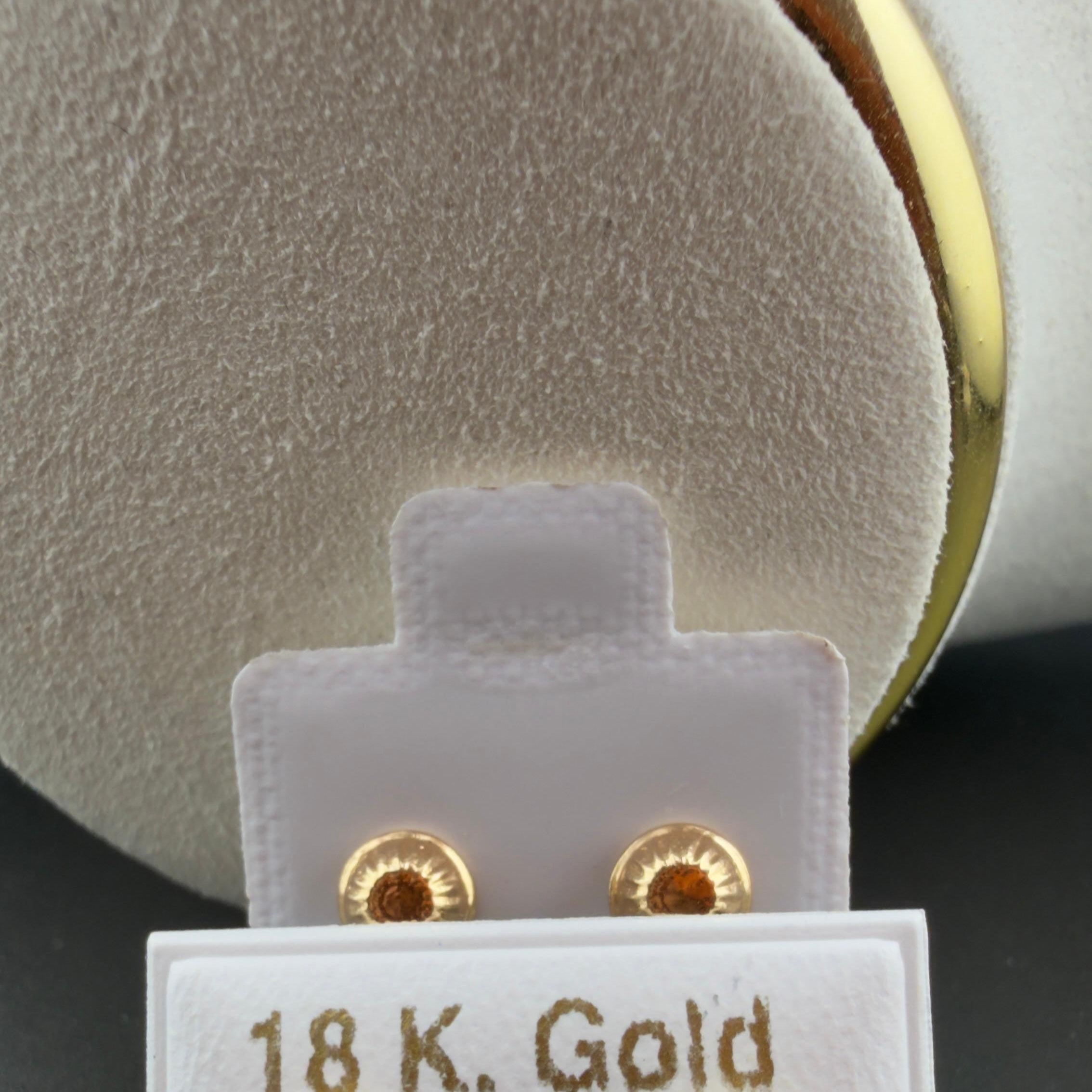 Crystal Square Earrings 18k.