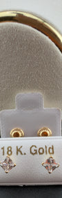 Crystal Square Earrings 18k.
