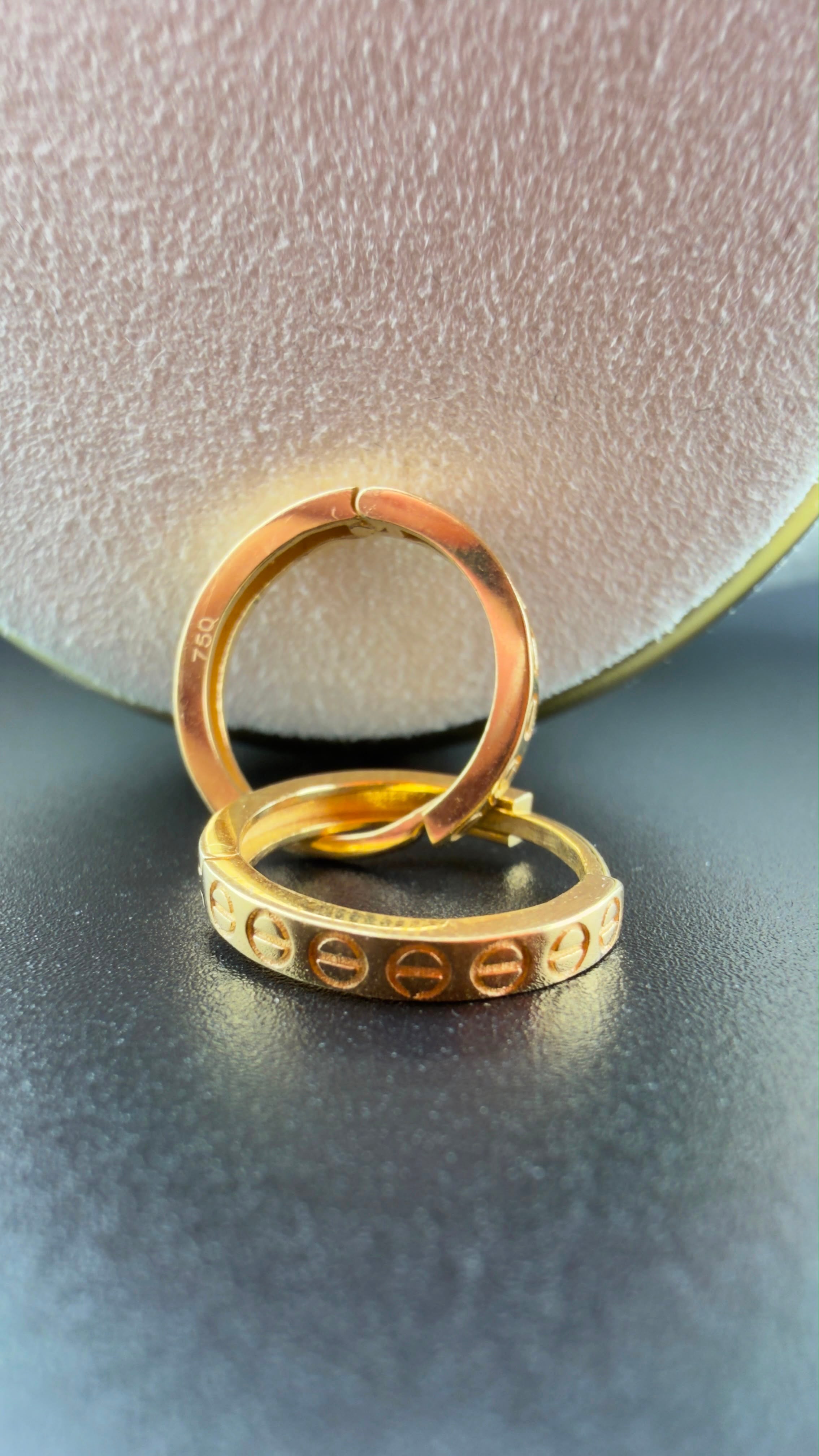 Double-C Hoop 18k.