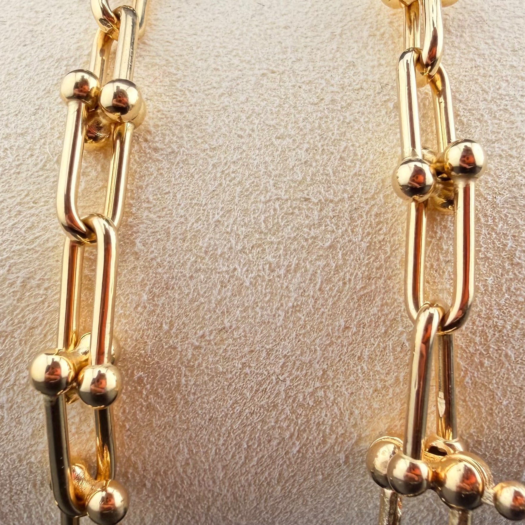 Double-T Bracelet 18k, 18cm.