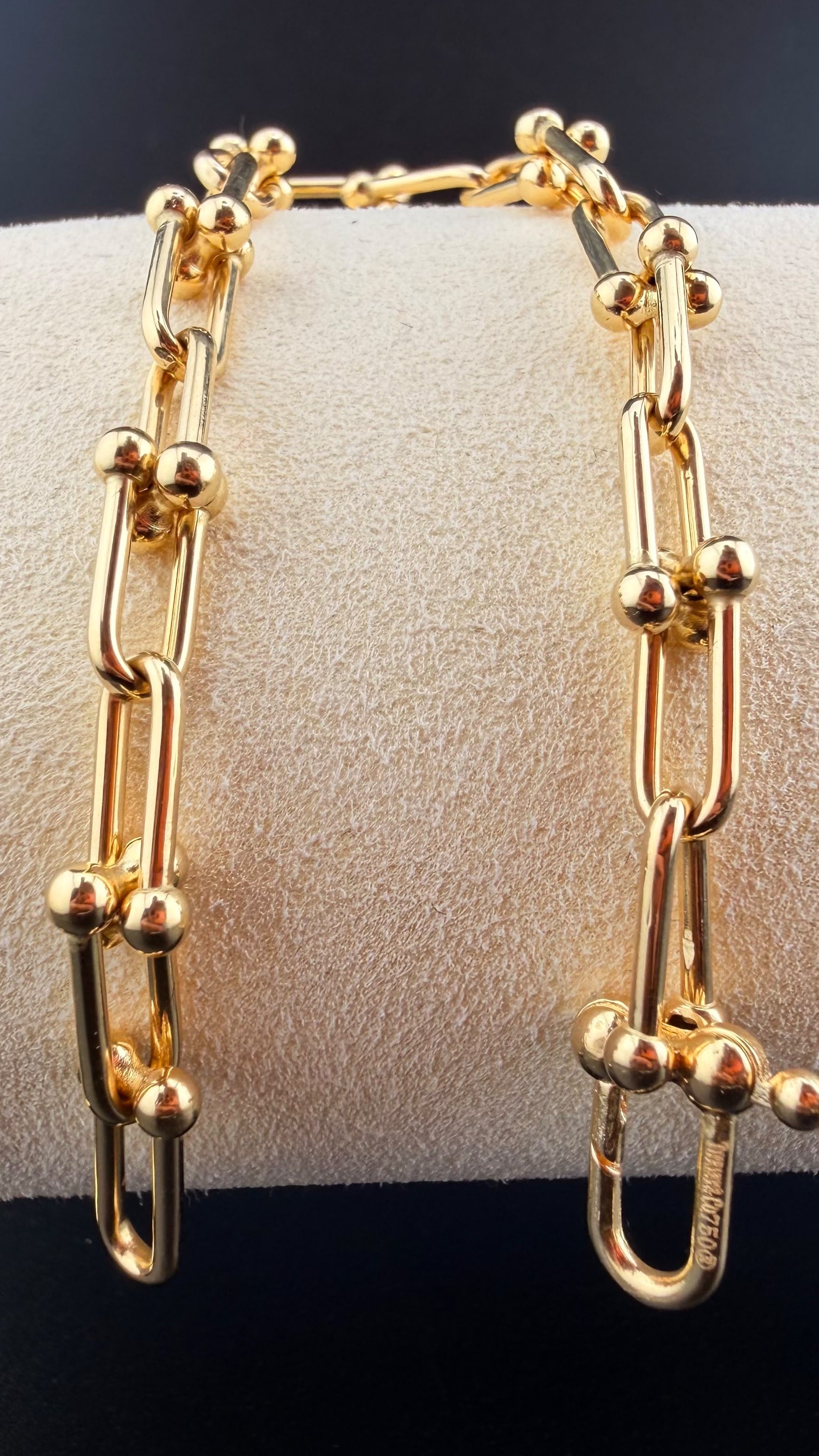 Double-T Bracelet 18k, 18cm.
