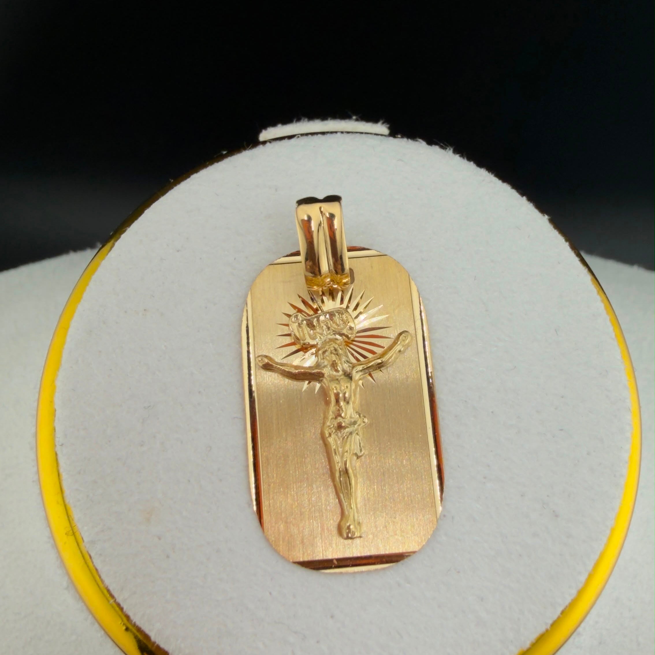 Plaque of Christ Pendant 18k.