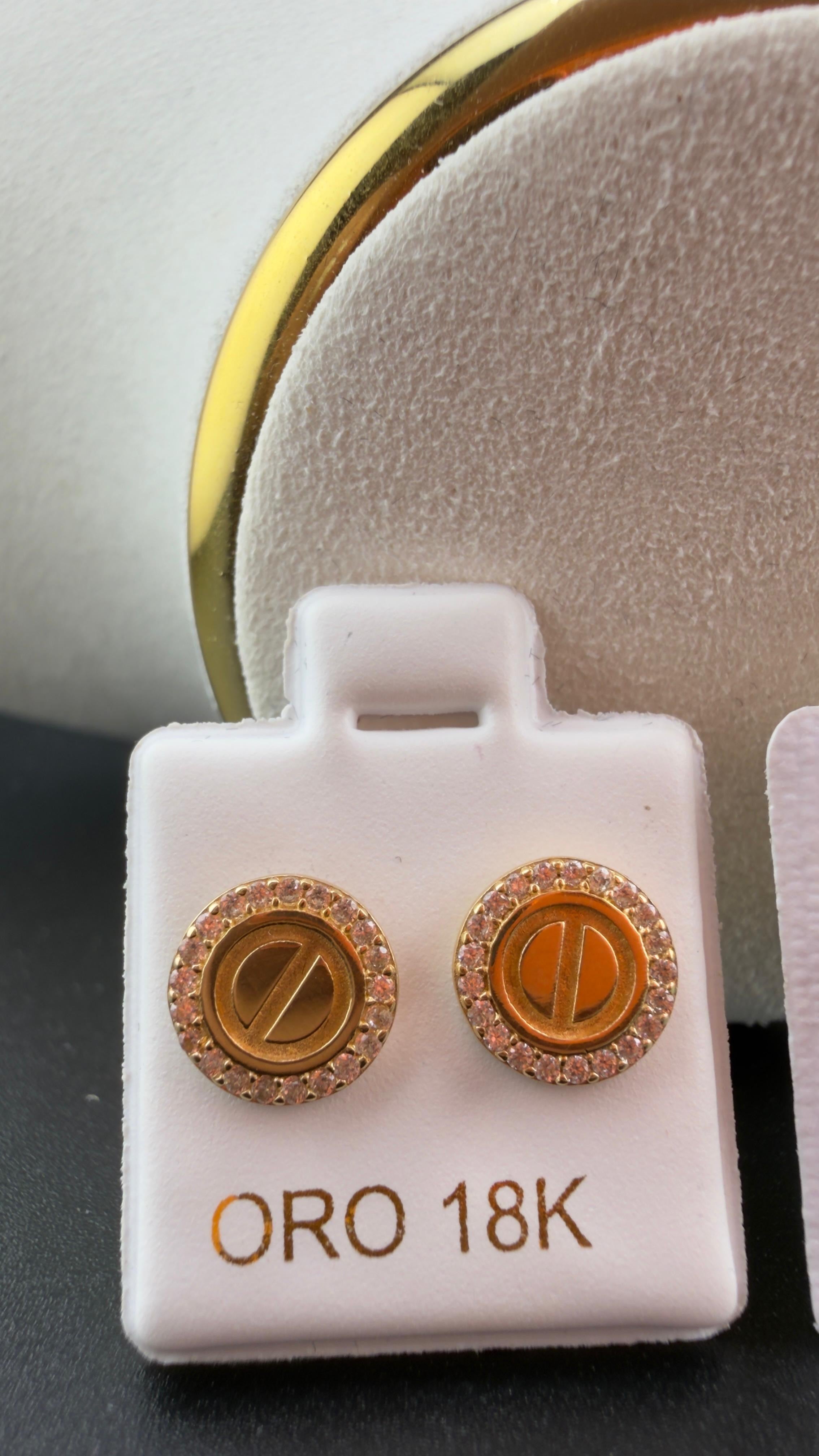Double-C Earring 18k.