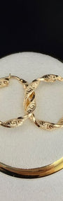 Spiral V Hoop 18k.