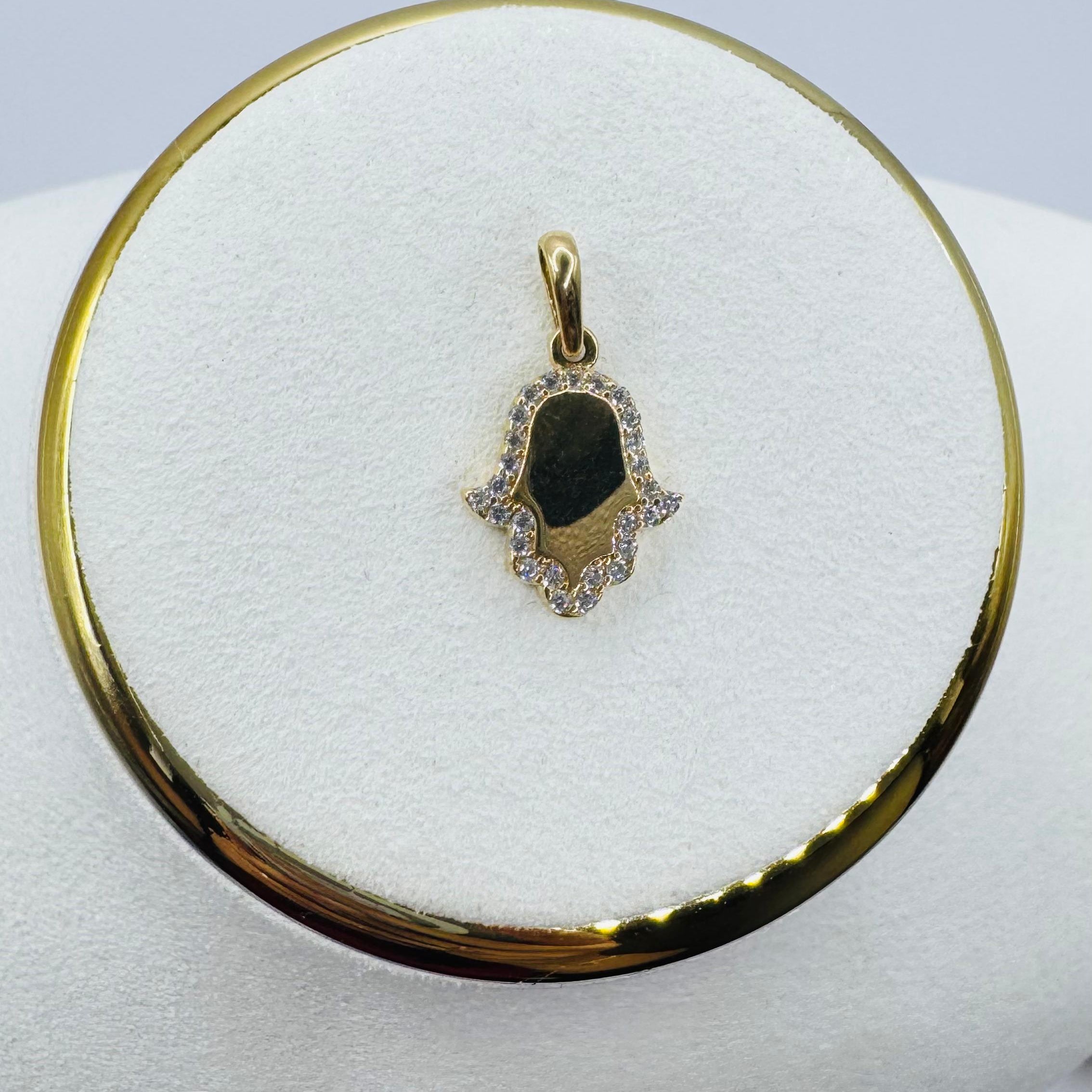 Hand of Fatima Pendant 18k